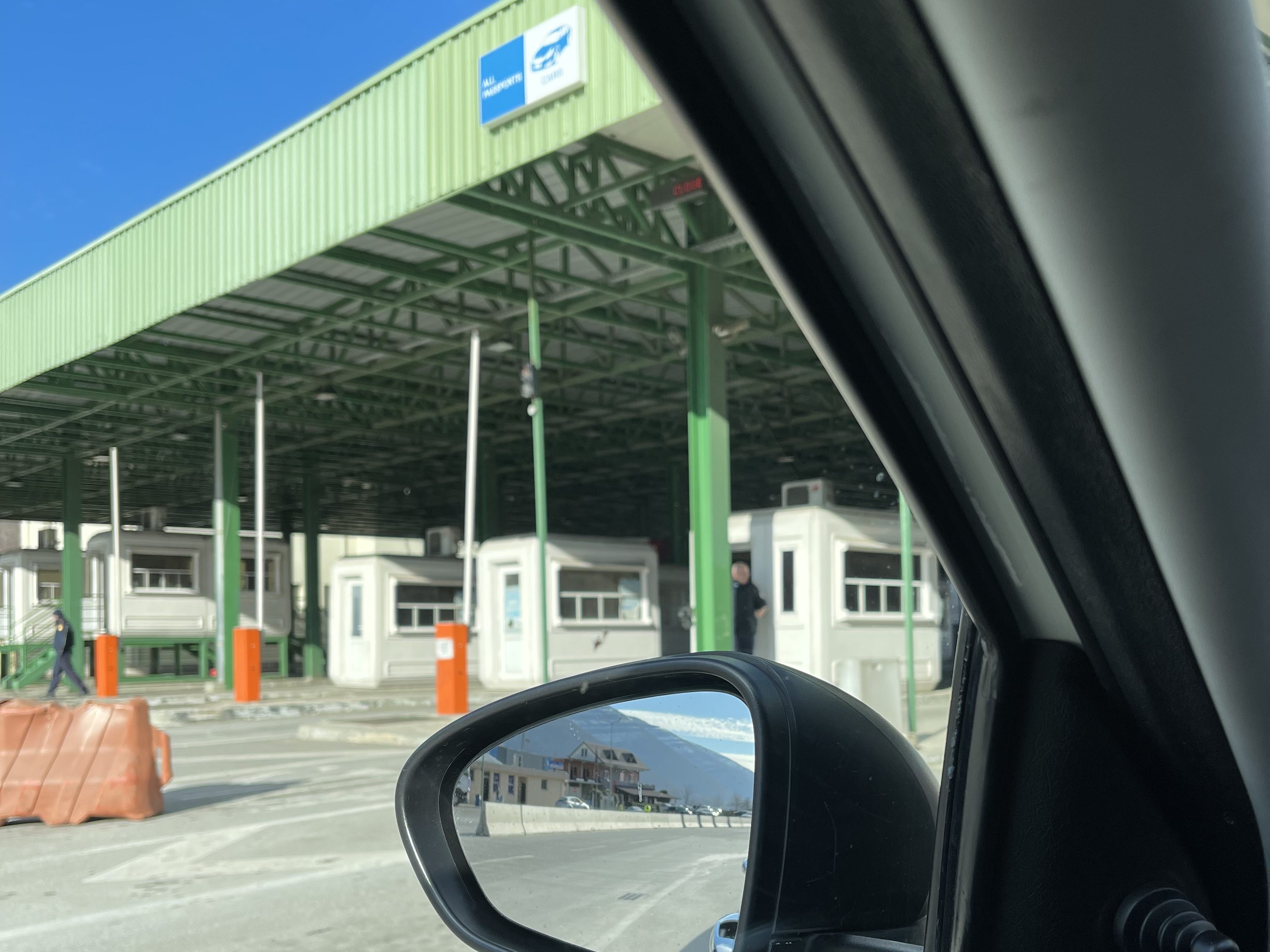 controle de fronteira entre albania e kosovo